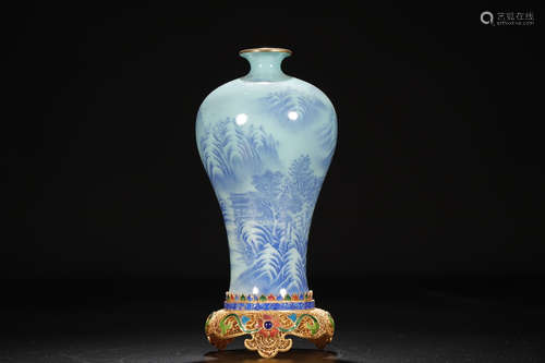 A Chinese Green Landscape Porcelain Vase with filigree Base