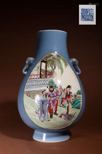 A Chinese Famille Rose Figures Painted Porcelain Vase