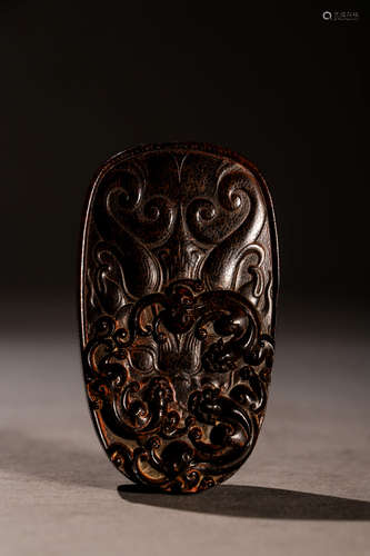 A Chinese Dragon Pattern Pendant