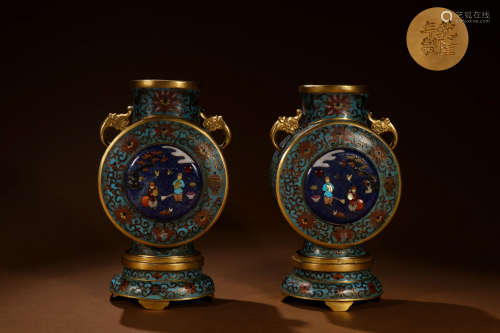 A Pair of Chinese Gem Inlaid Cloisonne Vase