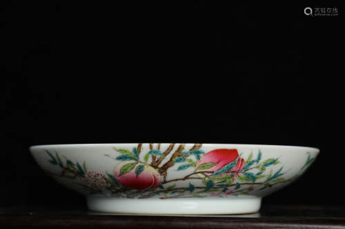 A Chinese Famille Rose Peach Painted Porcelain Plate