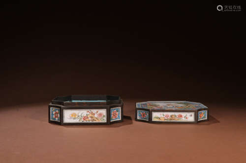 A Chinese Enamel Western Figure Painted Box with Cover