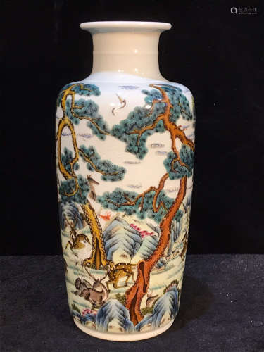 A Chinese Famille Rose Deers Painted Porcelain Vase