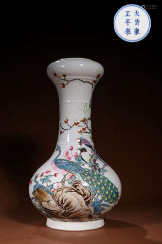 A Chinese Famille Rose Dragon&phoenix Pattern Porcelain Vase