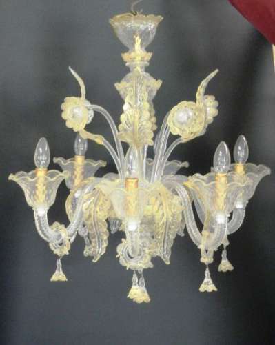 Beautiful Murano glass chandelier with 6 light arm…