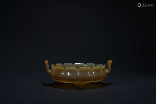 Qing dynasty agate incense burner