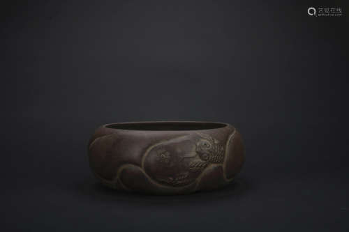 Qing dynasty Zi sha incense burner with dragon pattern