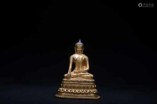 Qing dynasty gilt bronze statue of shakyamuni