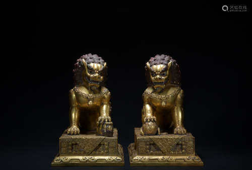 Qing dynasty gilt bronze lion 1*pair