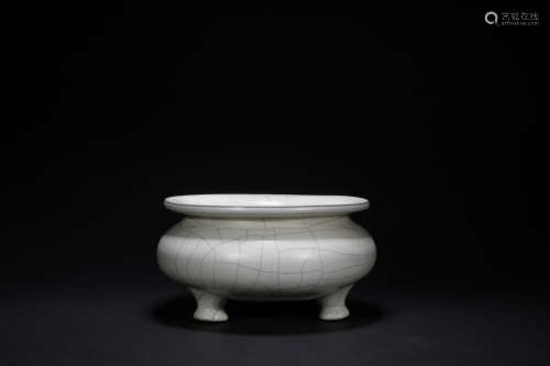 Song dynasty offcial kiln incense burner