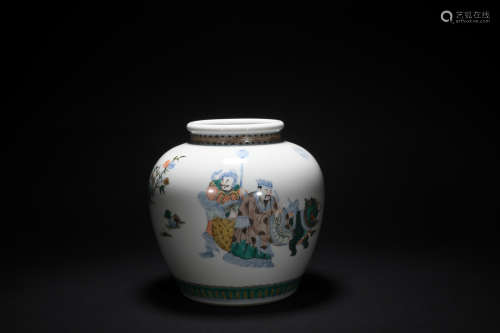 Qing Dynasty colorful figure pot