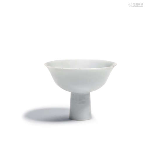 A MONOCHROME GLAZED PORCELAIN STEM CUP WITH ANHUA DECORATION  Yongzheng mark, 19th century