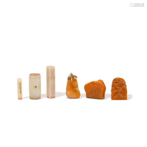 Six small jade and stone seals