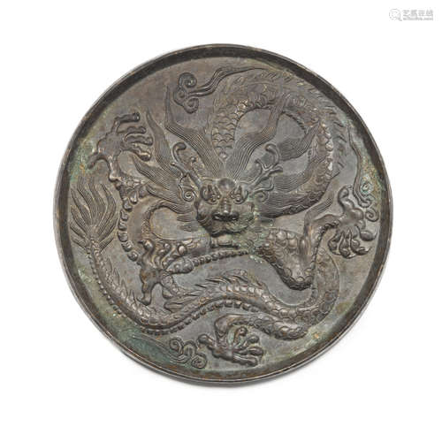 A bronze dragon mirror