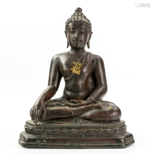 Antique Chinese Tibetian Bronze Buddha Sculpture