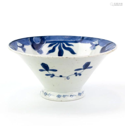 Old Chinese Porcelain Blue & White Conical Bowl 3