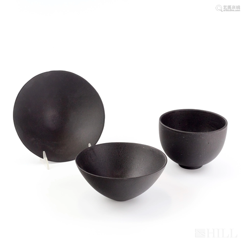 Mystery Art Pottery Modernist Black Matte Bowl Set