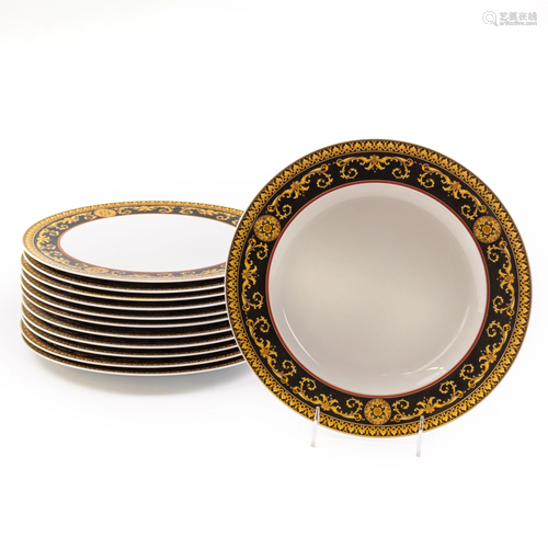 Set 12 Versace Rosenthal Medusa Red Dinner Plates