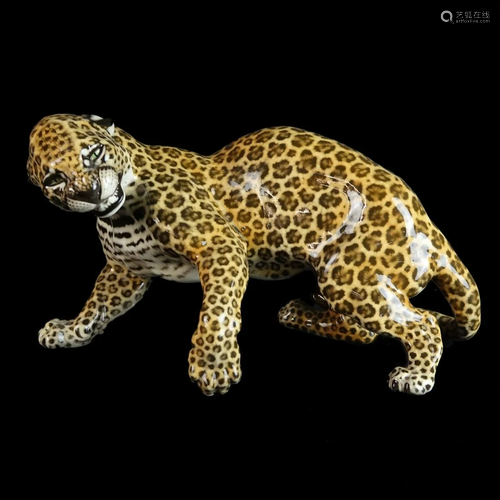 Nyphemburg Porcelain Leopard Figurine