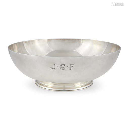 An American sterling silver serving bowl, Early 20th