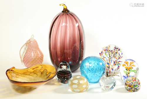 10 Paperweights & Venetian Glass