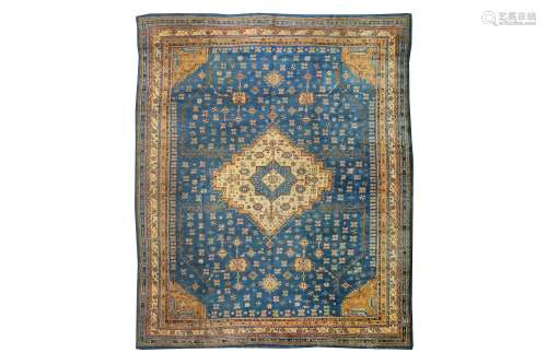 A LARGE USHAK CARPET, TURKEY