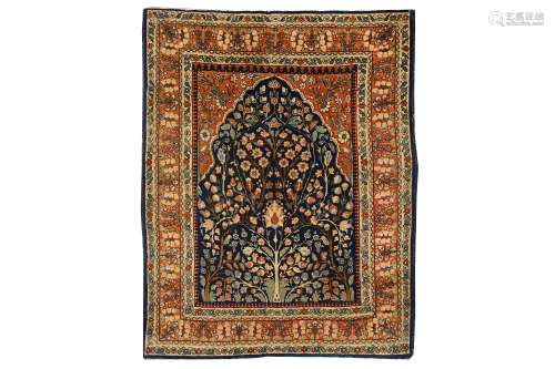 AN ANTIQUE TABRIZ PRAYER RUG, NORTH-WEST PERSIA