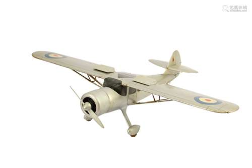 Stinson Reliant.-