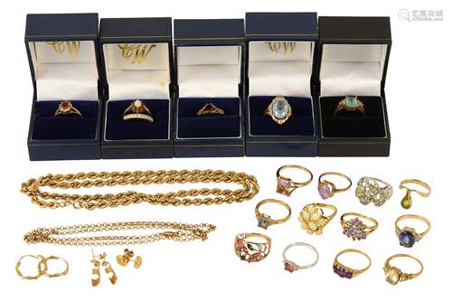 A collection of jewellery