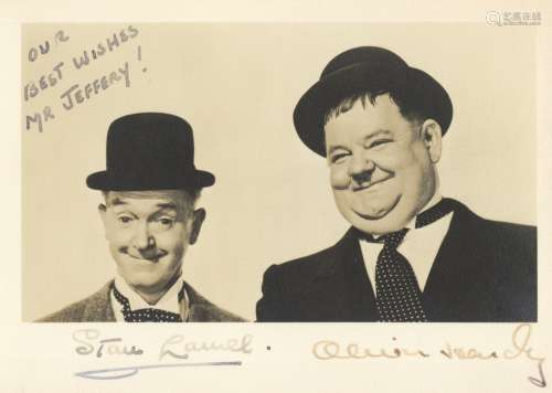 Laurel (Stan) & Oliver Hardy