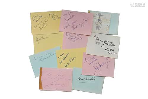 Autograph Collection.- Incl. Roger Moore