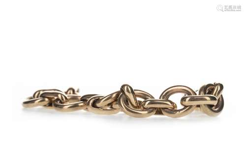 A LINK BRACELET