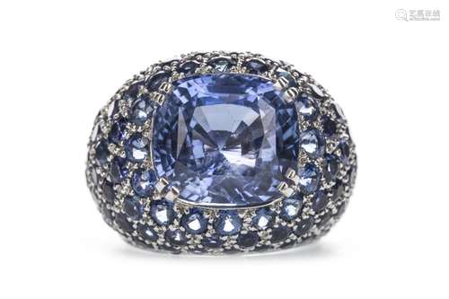 A CERTIFICATED CEYLON SAPPHIRE RING