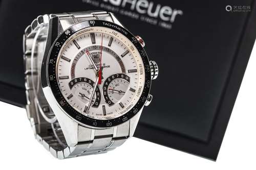 A GENTLEMAN'S TAG HEUER CARRERA CALIBRE S STAINLESS STEEL QUARTZ WRIST WATCH