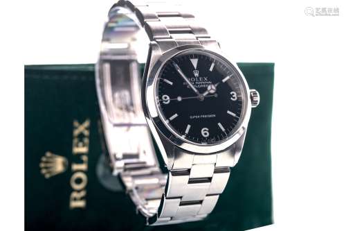 A GENTLEMAN'S ROLEX OYSTER PERPETUAL EXPLORER SUPER PRECISION STAINLESS STEEL AUTOMATIC WRIST WATCH