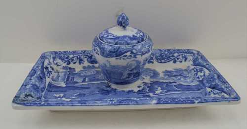 A COPELAND SPODE ITALIAN PATTERN POTTERY INKWELL on integral tray stand, complete with cover and