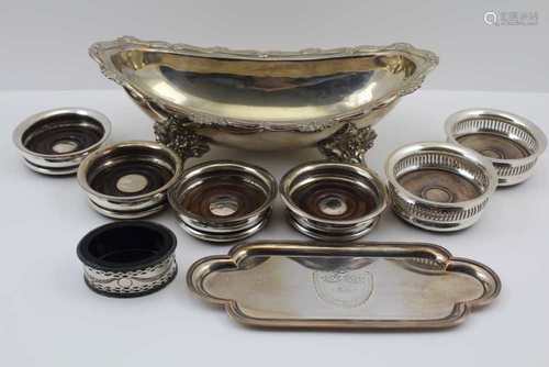 AN OLD SHEFFIELD PLATE SNUFFER TRAY, reeded edge, bright cut shield cartouche, 22.5cm x 8.5cm,