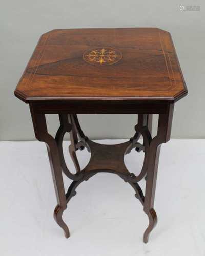 A LATE 19TH / EARLY 20TH CENTURY ART NOUVEAU STYLE INLAID ROSEWOOD OCCASIONAL TABLE with square