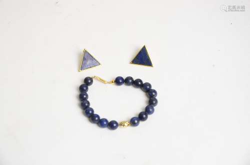 A Lapis lazuli panther bracelet, with panthers head and beads, together with two triangular lapis