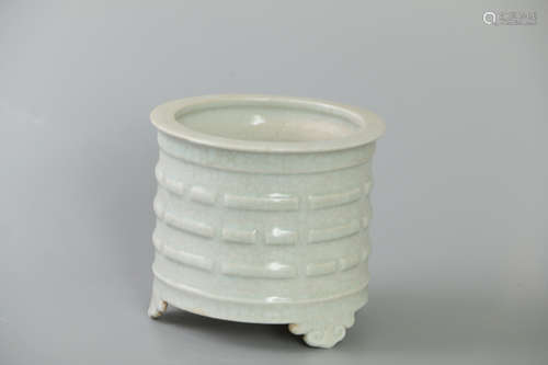 A Chinese Three-legged Porcelain Incense Burner