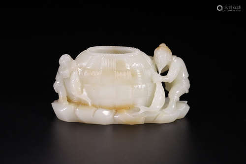 A Chinese Carved Hetian Jade Waster Pot