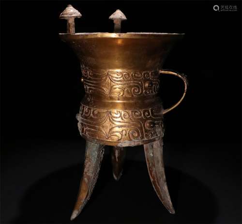 A CHINESE GILTING BRONZE WINE CUP