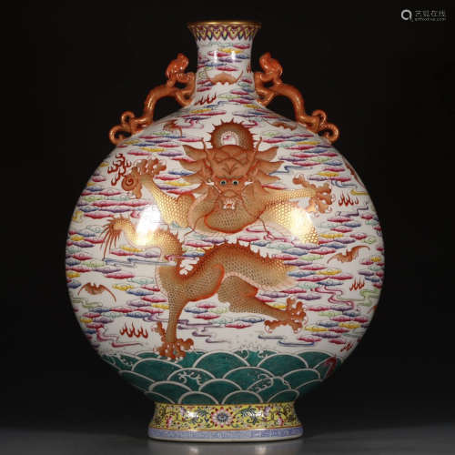 A Chinese Famille Rose Iron Red Gild Dragon Pattern Porcelain Vase