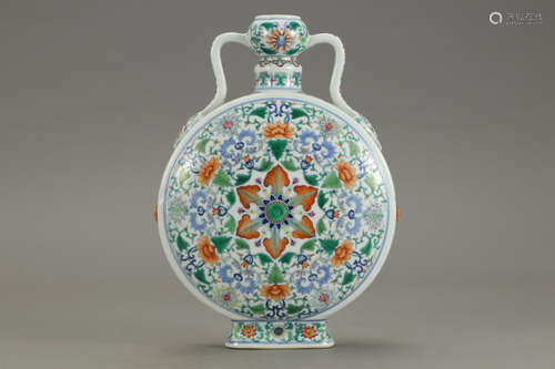 A Chinese Doucai Floral Porcelain Vase