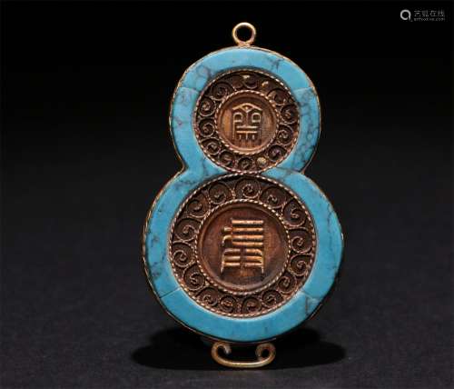 A CHINESE GILTING SILLVER FASTING PENDANT