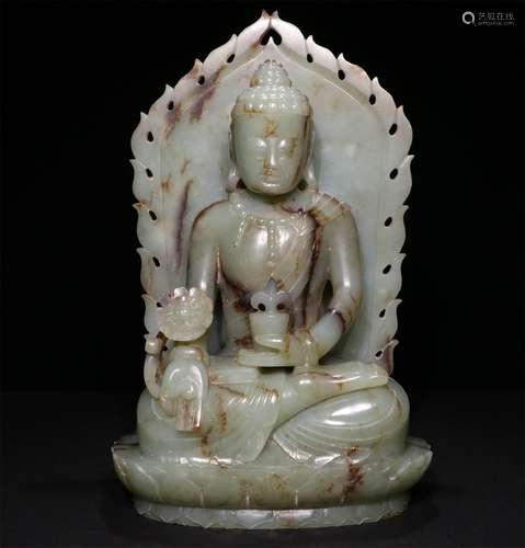 A CHINESE CARVED HETIAN JADE BUDDHA STATUE ORNAMENT