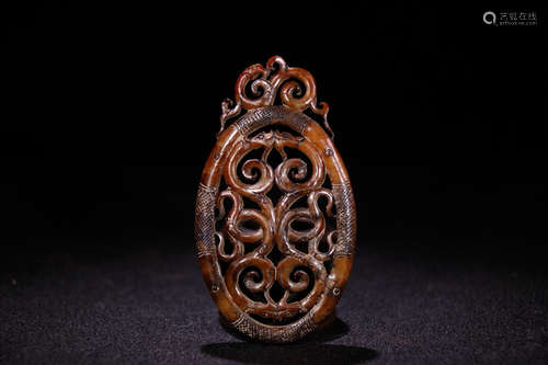 A Chinese Dragon Carved Hetian Jade Pendant