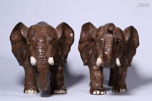 A Pair of Chinese Porcelain Elephant Ornaments
