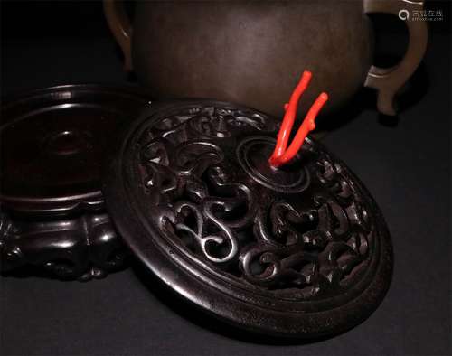 A CHINESE BRONZE INCENSE BURNER