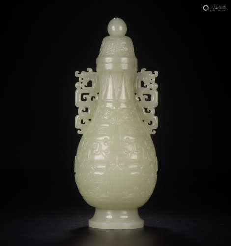 CHINESE CARVED HETIAN JADE VASE W/ COVER